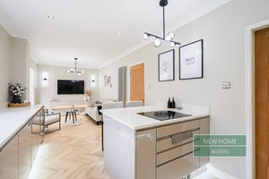 Photo 30- click for photo gallery